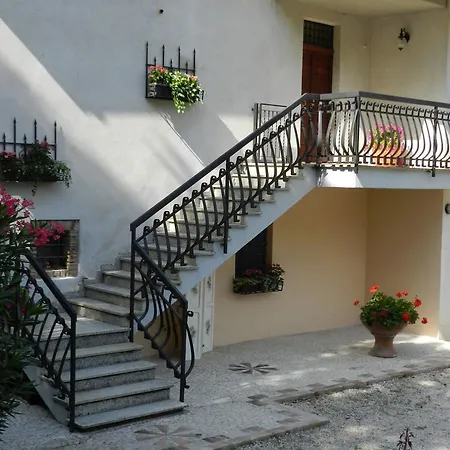 Maria Bed & Breakfast *