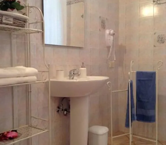 Maria فندق مبيت وإفطار تيرني